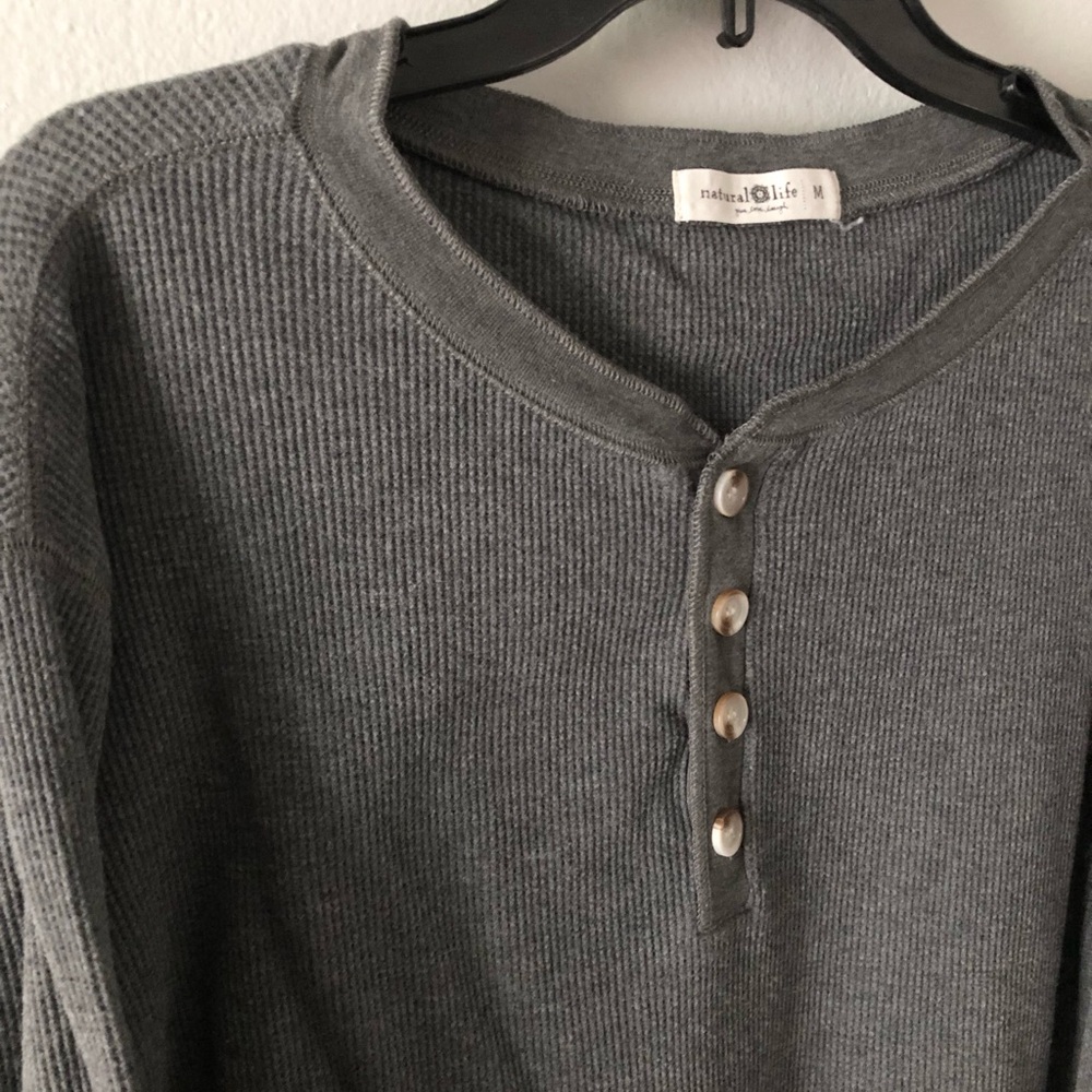🔥NATURAL LIFE Ribbed Henley Tee Cotton Boho Gray - Picture 2 of 5